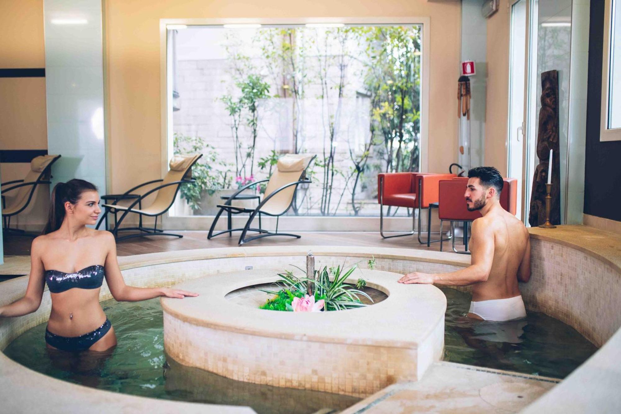 Rizzi Aquacharme Hotel & Spa Darfo Boario Terme Luaran gambar