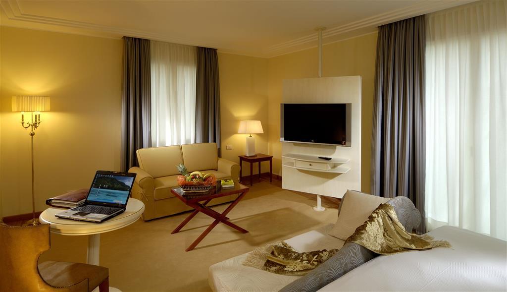 Rizzi Aquacharme Hotel & Spa Darfo Boario Terme Bilik gambar