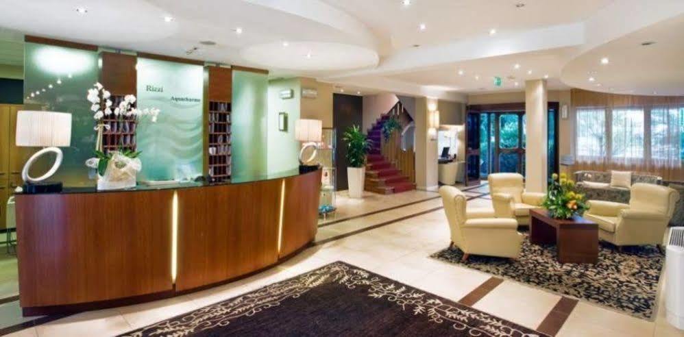 Rizzi Aquacharme Hotel & Spa Darfo Boario Terme Luaran gambar