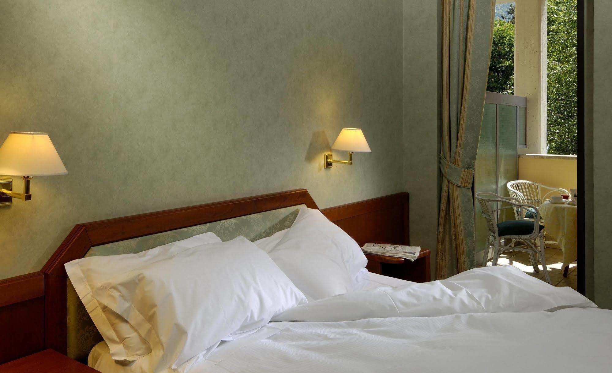 Rizzi Aquacharme Hotel & Spa Darfo Boario Terme Luaran gambar