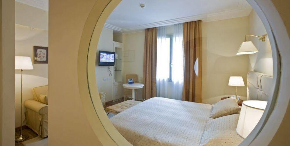 Rizzi Aquacharme Hotel & Spa Darfo Boario Terme Luaran gambar